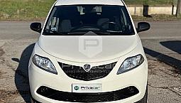 Lancia Ypsilon 1.2 69 Cv 5 Porte Gold