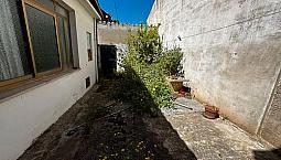Indipendente Con Cortile E Garage