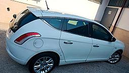 Lancia Delta 2013