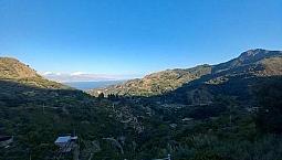 Graziosa Sol. Indip. Con Terreno Di 3000 Mq
