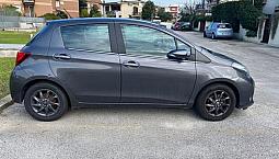 Toyota Yaris 1.0 Pochi Km