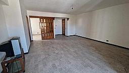Appartamento + Garage + 2 Posti Auto Modena 120Mq