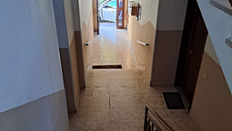 Secondo Piano In Piccolo Condominio