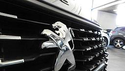 Peugeot - 2008 1.2T 101 Cv Allure 2023 Navi Plus-