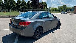 Chevrolet Cruze - 2012
