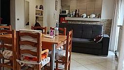 Appartamento Tre Vani E Acc. Zona Santa Lucia