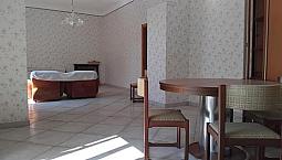 Palazzotto Su 2 Piani