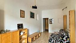 Via Spontini, Bilocale Con Balcone