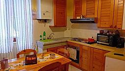 Pentalocale A Carrara