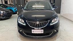 Lancia Ypsilon 1.0 Firefly 5 Porte S&S Hybryd Gold