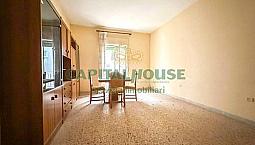 S2 Appartamento In Palazzetto Con Box E Posto Auto