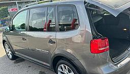 Volkswagen Cross Touran