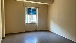 Rif 2434v  Ampio Trivani Pressi Corso Gelone