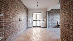 Soluzione Indipendente Con Ampia Cantina