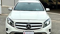 Mercedes-Benz Gla 200 Cdi Premium Automatica