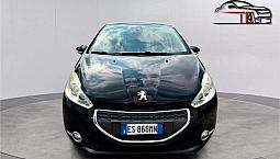 Peugeot 208 1.2 - Garanzia 3 Anni Top