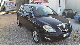 Ypsilon 1200 8V