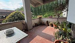 Appartamento In Trifamiliare