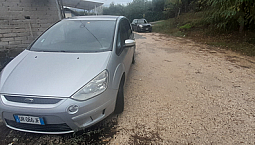 Ford Smax