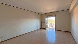 Via Tiberio-100Mq Con Cantina E Box Di 14Mq