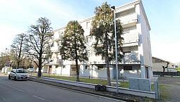 3 Locali A Bagnolo In Piano