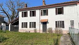 Casa Semindipendente Con Ampio Giardino