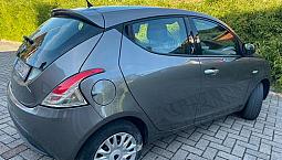 Lancia Ypsilon 10 1.2