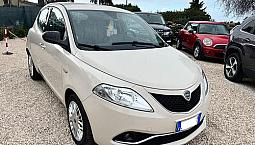 Lancia Ypsilon 1.2 69 Cv Gpl Neopatentati