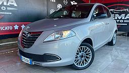Lancia Ypsilon 1.2 69 Cv 5 Porte Platinum