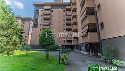 Trilocale Con Doppi Servizi E Terrazzo
