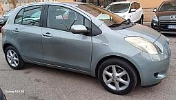 Toyota Yaris 1.0 5 Porte Now