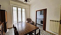 V111 Ampio Appartamento In Via Delle Collacchie