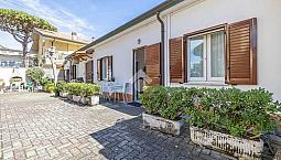 2 Locali A Cervia