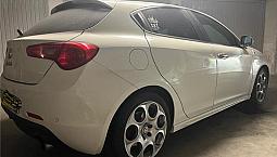 Alfa Romeo Giulietta Quadrifoglio 1750 Tbi
