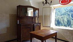 Apparatmento San Pietro Comoda Metratura Da Riatta