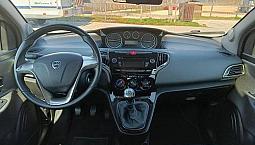 Lancia Ypsilon 1.2 -Neopatentati-