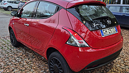 Lancia Ypsilon Ecochic Silver
