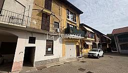 Porzione Di Corte Da Ristrutturare