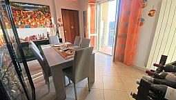 Rif.ri101| Appartamento Trilocale