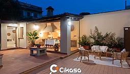Pentavano Ristrutturato Con Cortile E Monolocale