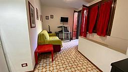 Appartamento Con Spazio Esterno