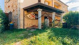 Trilocale Al Piano Terra Con Giardino E Verande A