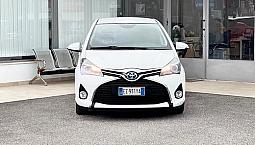 Toyota Yaris 1.5 Hybrid 75cv E6 Automatica - 2015