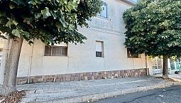Ampio Appartamento 1 Piano Zona Strategica 140 Mq