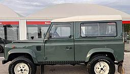 Land Rover Defender 90 Diesel Hard-top