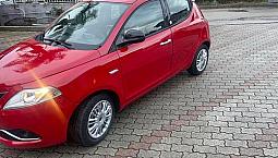 Lancia Ypsilon 1.2 69 Cv 5 Porte Gpl Ecochic Gold
