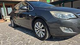 Opel Astra 1.7 Cdti 110Cv Sports Tourer Cosmo Neop