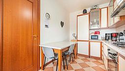 Appartamento Indipendente Con Giardino Esclusivo