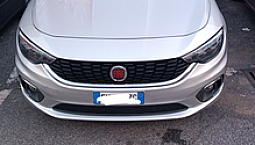 Auto Fiat Tipo Grigio