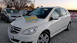 Mercedes-benz B 180~diesel~215.000~garanzia~2011